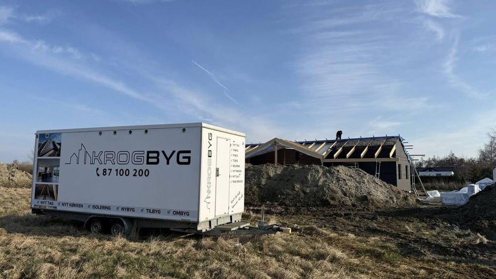 Krog Byg-bilen på vej ud i Lolland-Falster